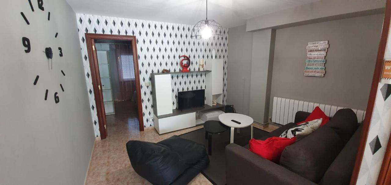 Apartamentos Portolux Portomarín Kültér fotó