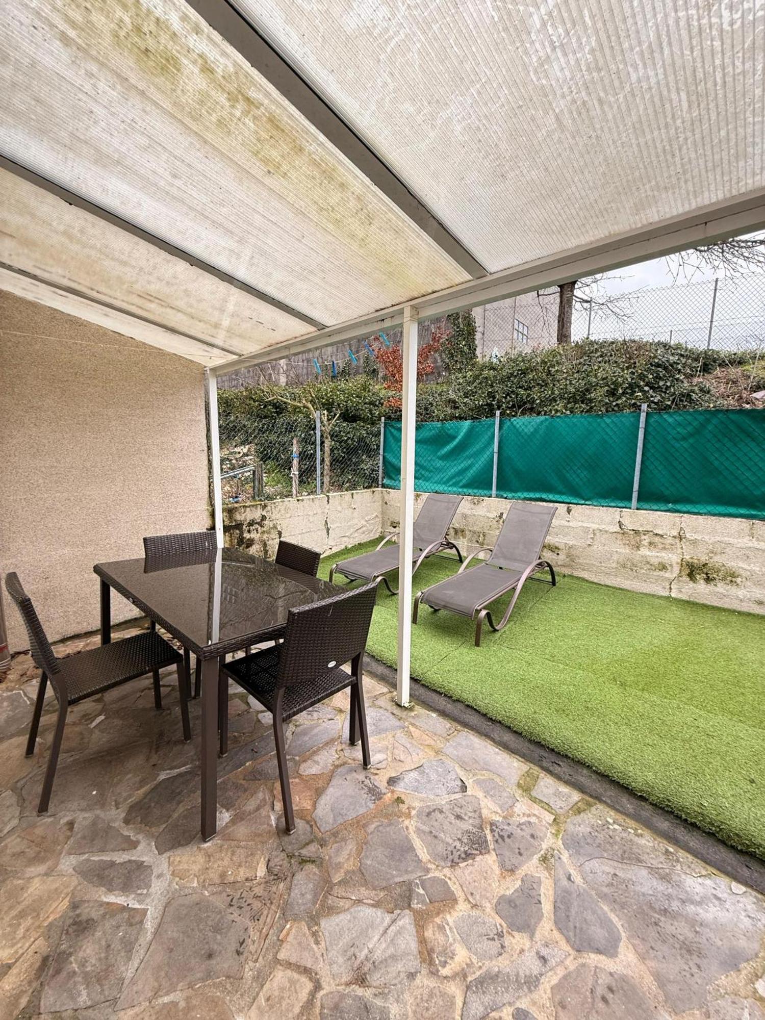 Apartamentos Portolux Portomarín Kültér fotó
